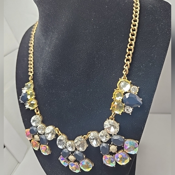 J CREW Faceted Crystals Gold Tone Statement Bib Chain Necklace Navy Adjustable - Picture 2 of 8